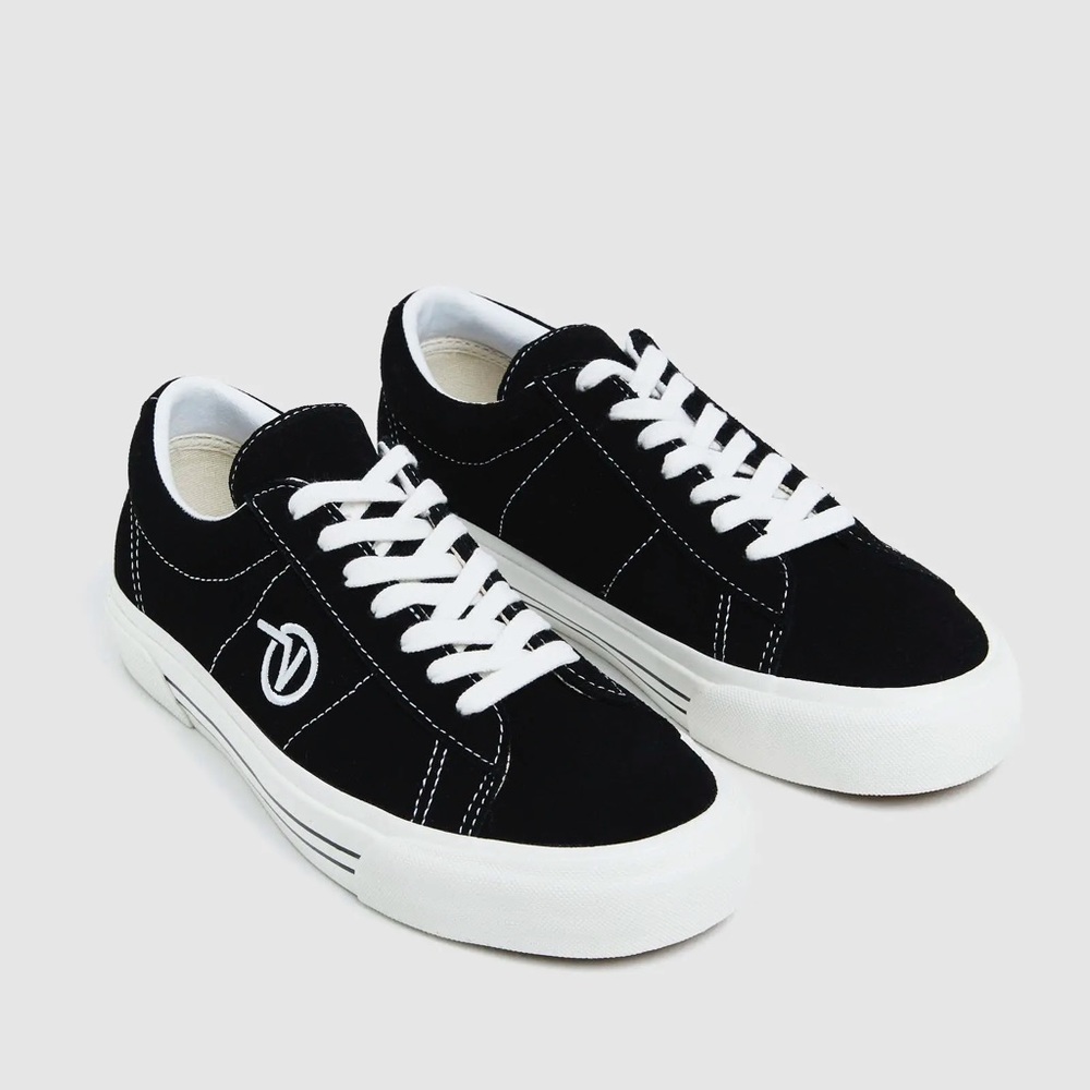 SID DX SUEDE ANAHEIM FACTORY COLLECTION BLACK MENS SIZE 8 NEVER BEEN WORN